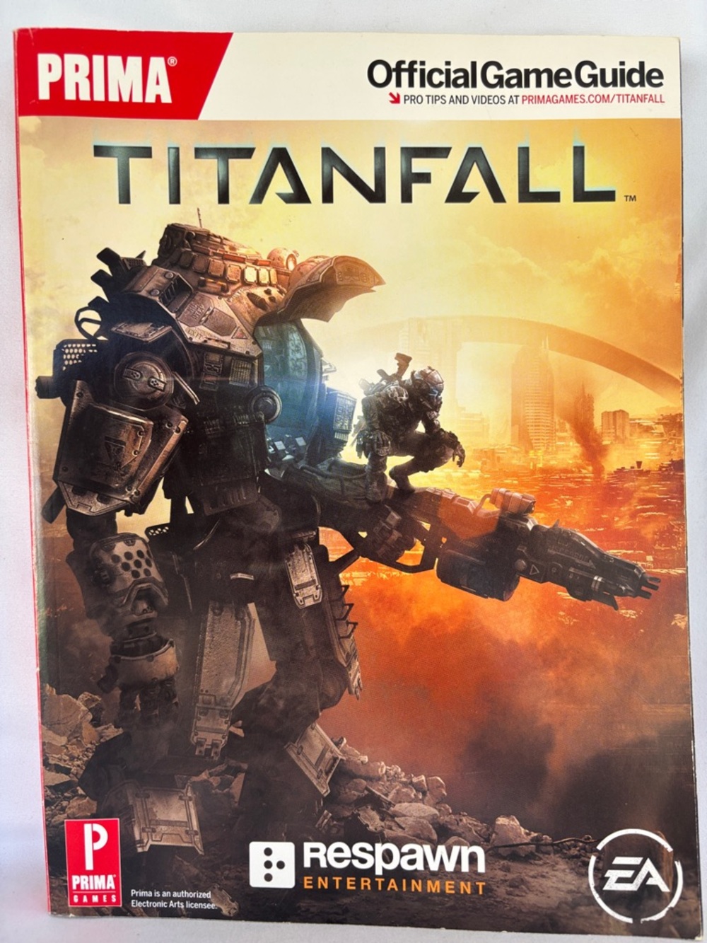 TITANFALL OFFICIAL 2014 GAME GUIDE - PRIMA GAMES